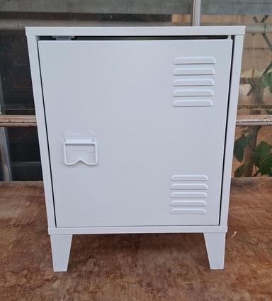 Table de chevet