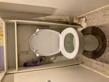 Cuvette WC sur pied