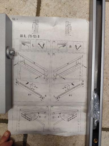 Ferme-porte à glissière argent