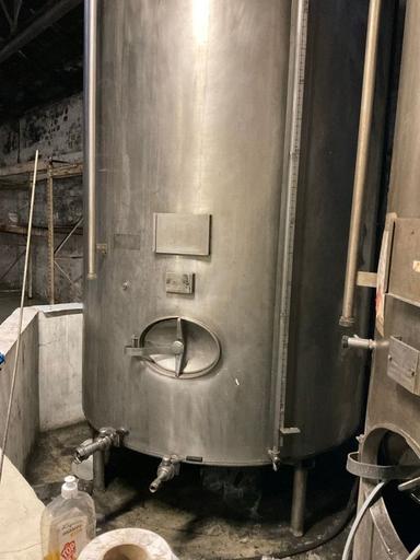 Cuve métallique