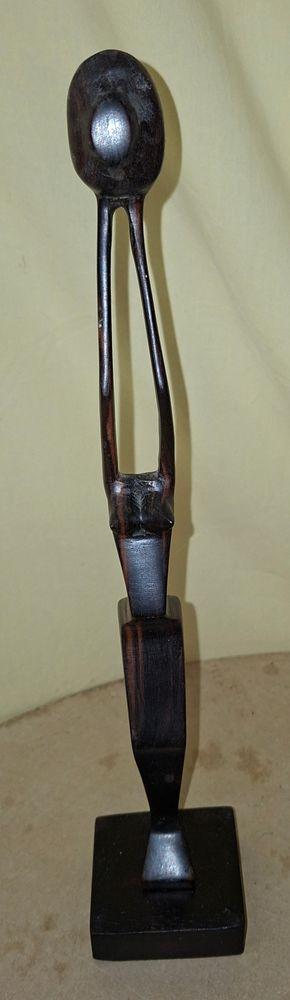 Statuette