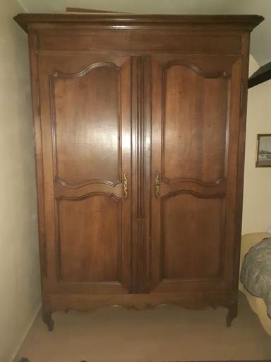 Armoire