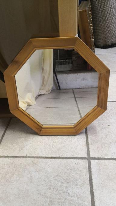 Miroir hexagonal
