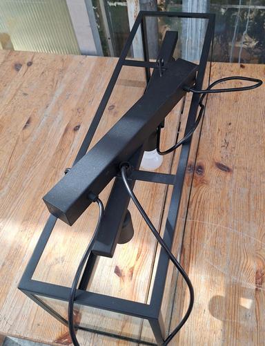 Lustre suspension